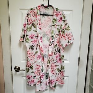 Show Me Your Mumu Pink Floral Brie Rose Short Sleeve Robe